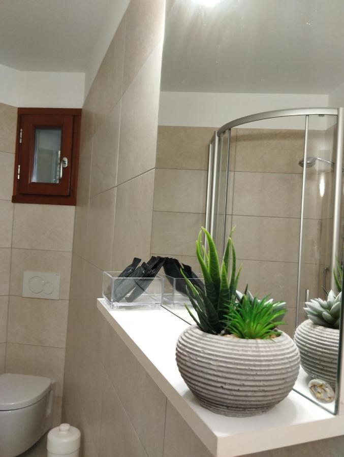 Casa Elisa Affittacamere Armeno Ngoại thất bức ảnh